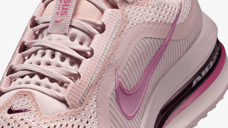 Nike Pegasus Premium Silt Red HQ2593-604 Detail