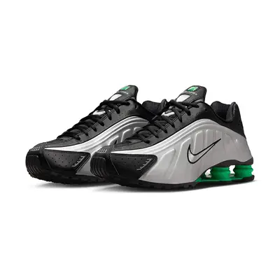 Nike Shox R4 Black Green HQ1988-006 front