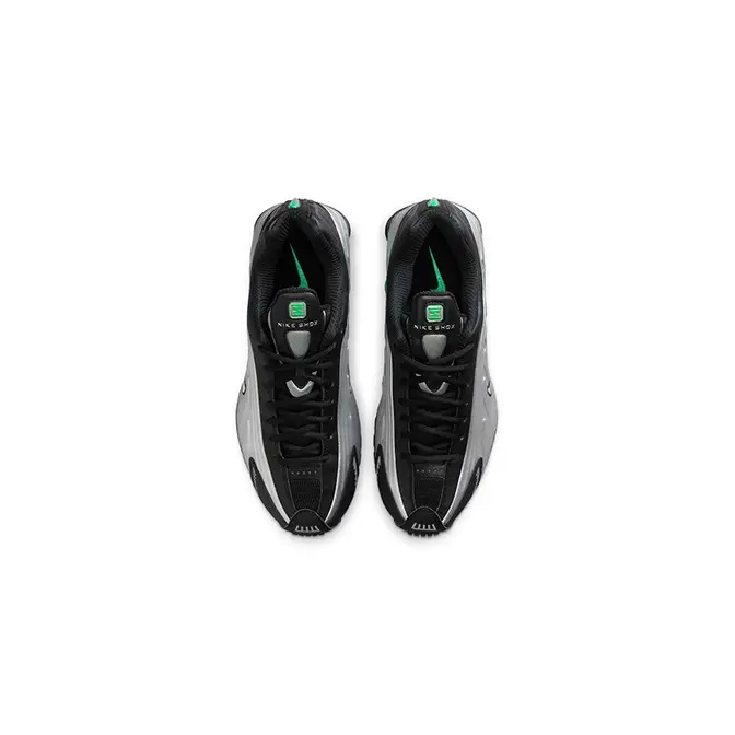 Nike Shox R4 Black Green HQ1988-006 middle
