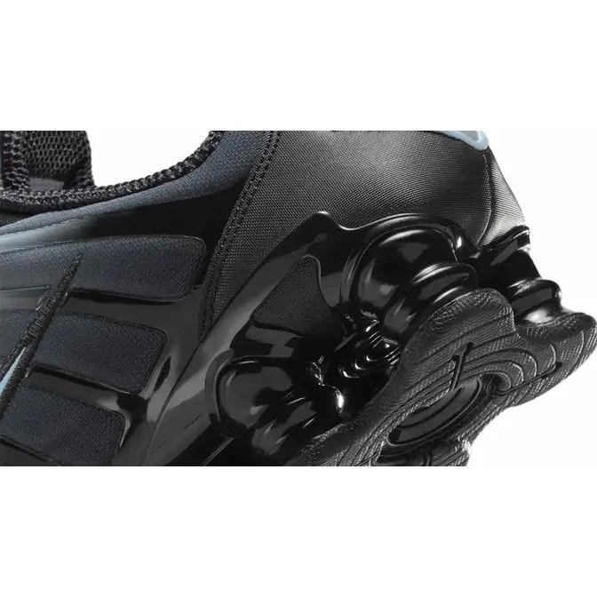 Nike Shox TL Black Celestine Blue Closeup