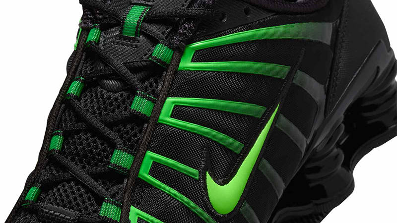 Nike Shox TL Black Green Strike AV3595-012 Detail