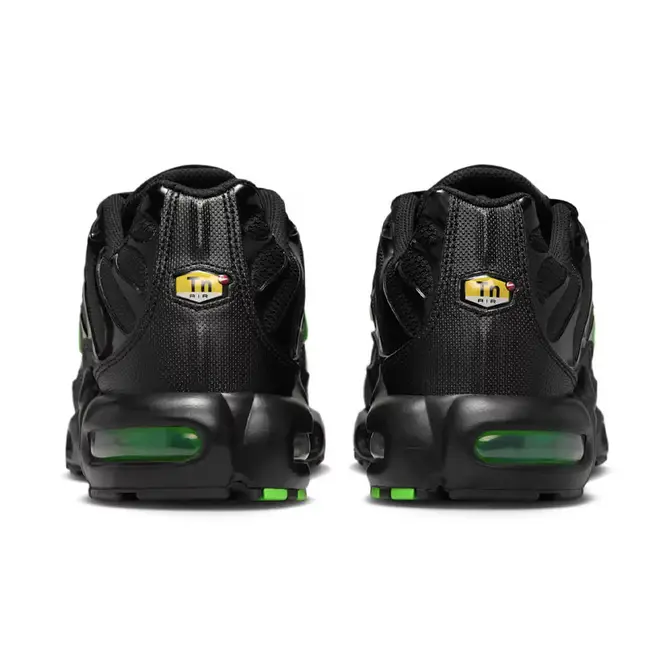 Nike TN Air Max Plus Black Green Strike Back