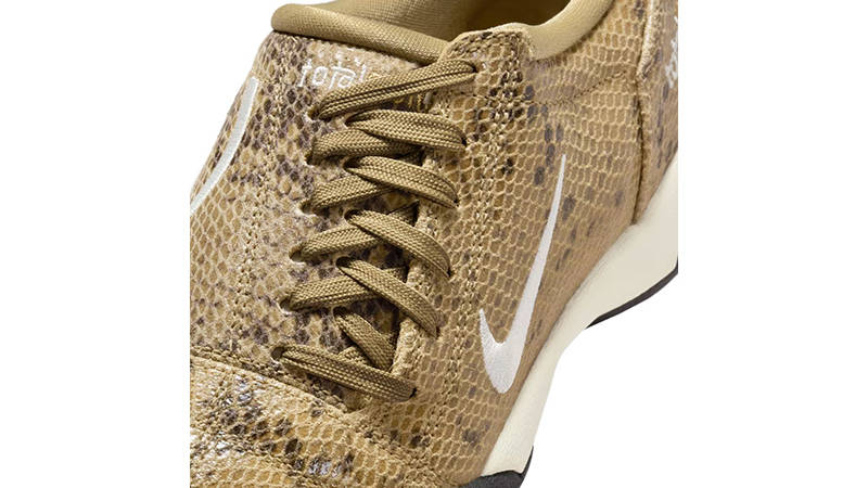 Nike Total 90 III Gold Snakeskin IB4204-200 tongue