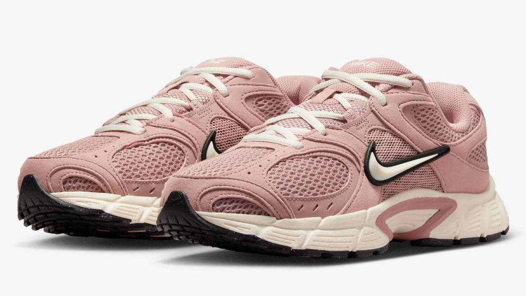 Nike V5 RNR Particle Pink Front