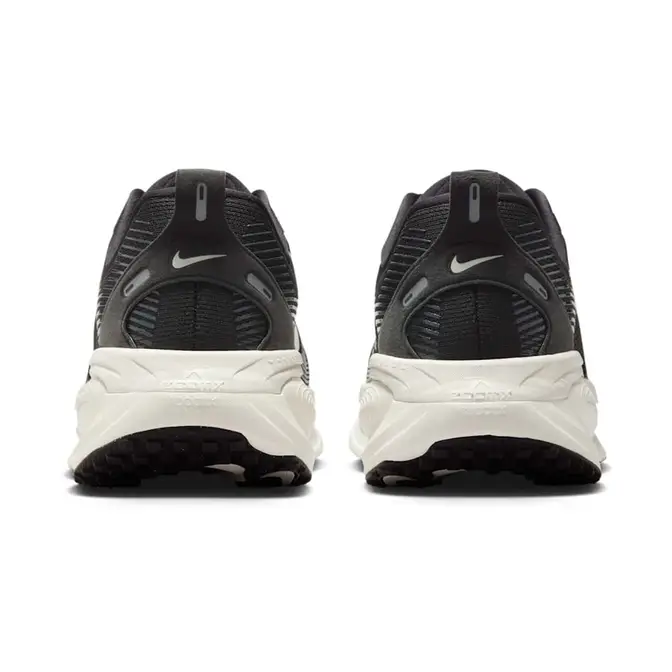 Nike Vomero 18 Black Coconut Milk Extra Wide Back