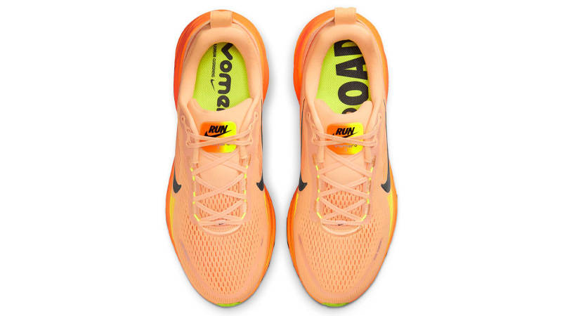 Nike Vomero 18 Orange Chalk Black Volt Middle