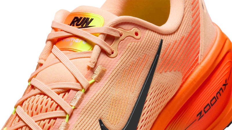 Nike Vomero 18 Orange Chalk Black Volt Side