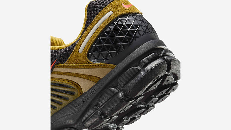 Nike Zoom Vomero 5 Olive Flak IH1344-300 heel