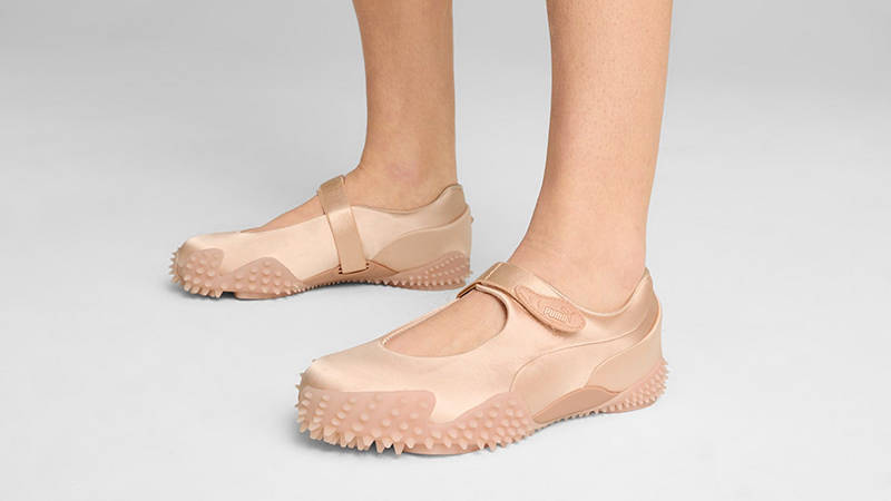 PUMA Mostro Fey Satin Jasmine Pink 401063-01 on foot front