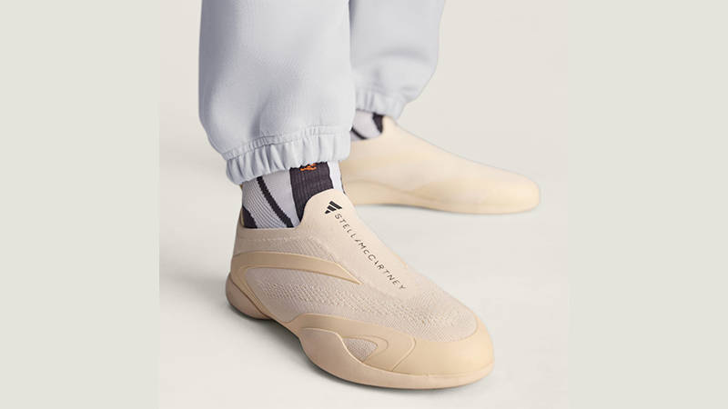 Stella McCartney x adidas Taekwondo Beige JQ2976 on foot