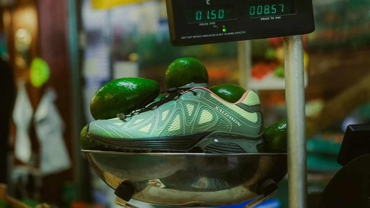 ②アーモンド17 atmos x adidas ZX 