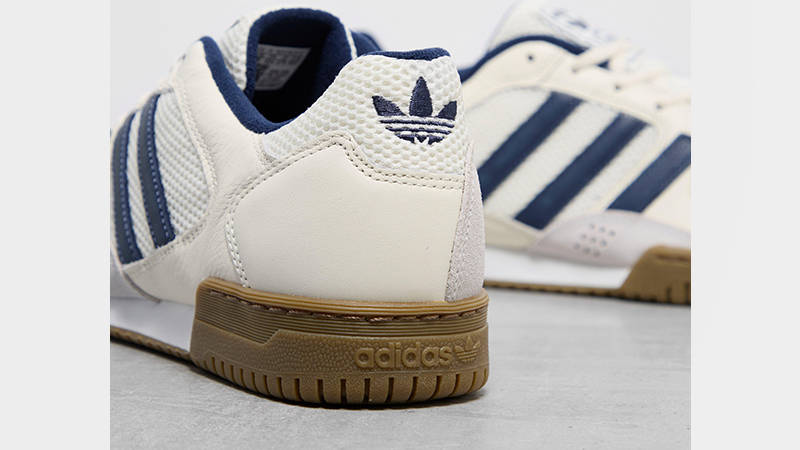 adidas Consortium Fechten Indoor Cream Blue heel