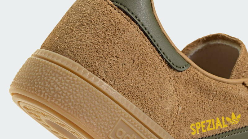 adidas Handball Spezial Golden Beige Closeup