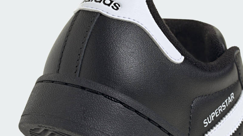adidas Superstar II GS Black White Closeup