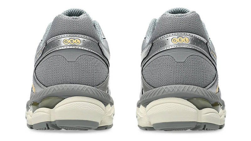 ASICS Gel-Cumulus 16 Cream Clay Grey Back