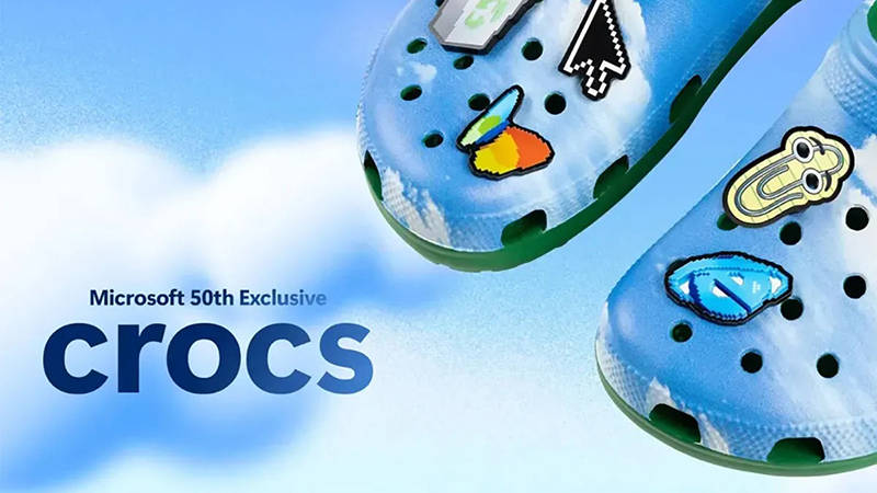 Microsoft x Crocs Classic Clog Windows XP Detail