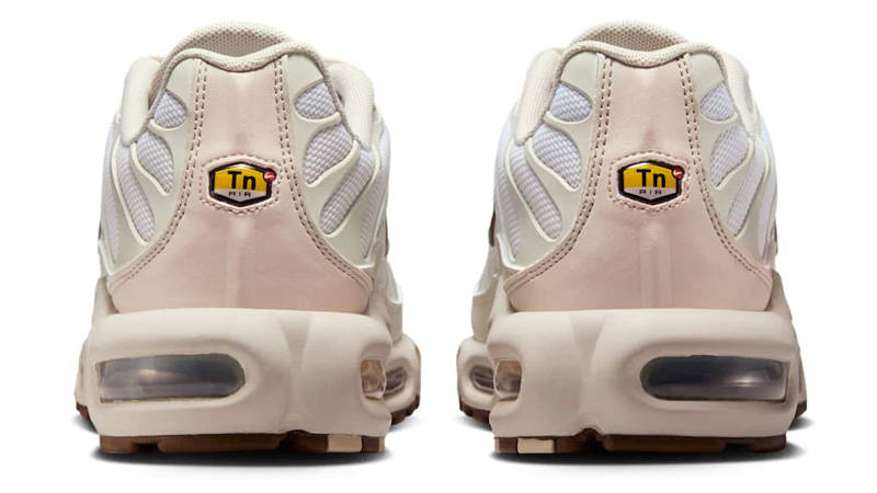 Nike Air Max Plus TN Light Orewood Brown Cacao Wow Back