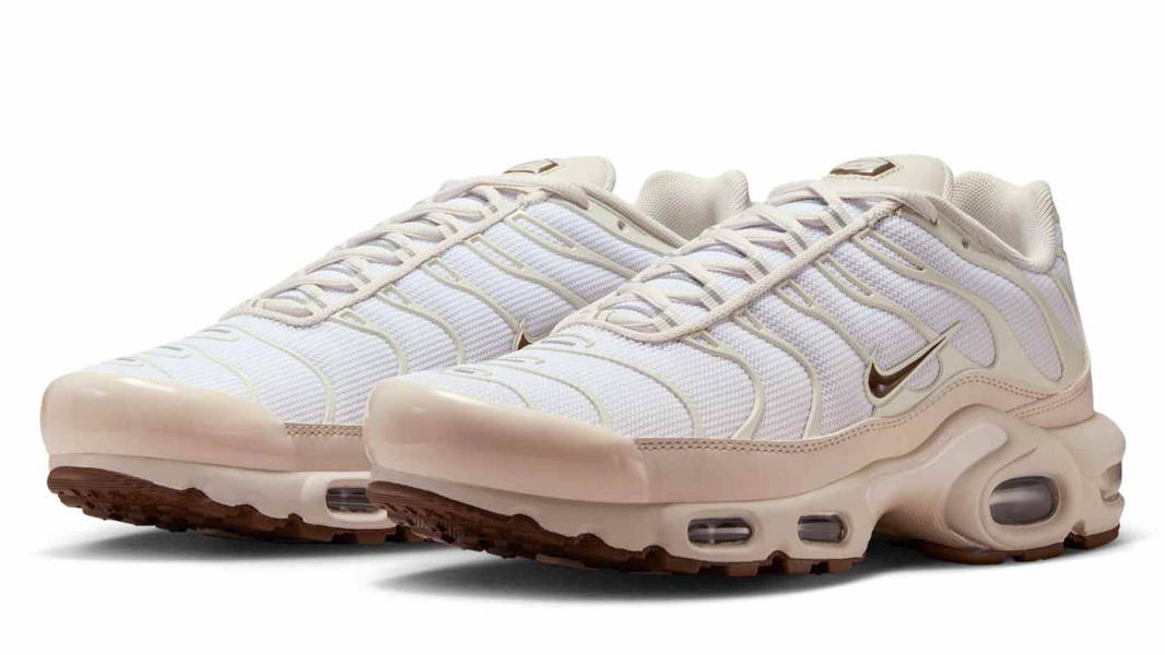 Nike Air Max Plus TN Light Orewood Brown Cacao Wow Front