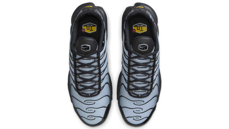Nike TN Air Max Plus SE Black Wolf Grey Middle