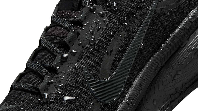 Nike Vomero 18 GORE-TEX Black Detail