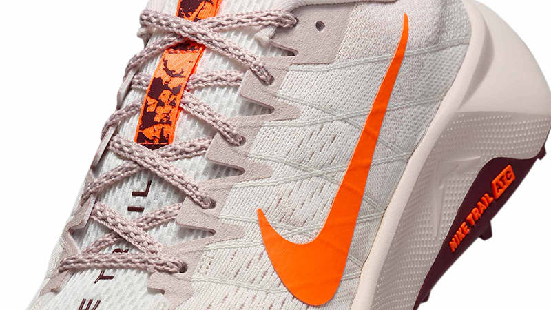 Nike Wildhorse 10 Sail Hyper Crimson FV2338-102 Detail