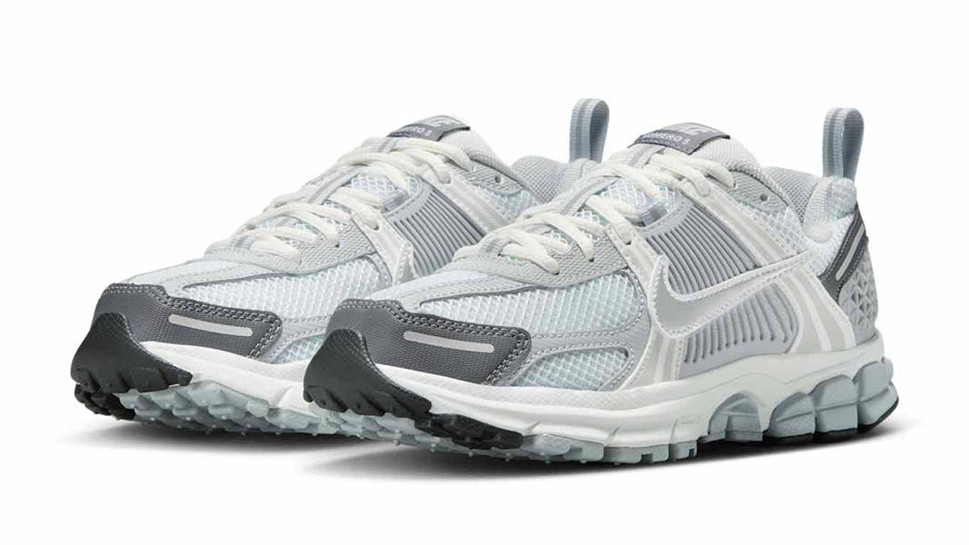 Nike Zoom Vomero 5 GS Dark Grey Metallic Silver HF6998-008 Side