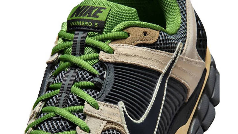 Nike Zoom Vomero 5 Pale Ivory Chlorophyll HF1553-102 tongue