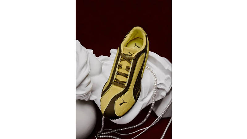PUMA Bella V2 Yellow 404709-04 front