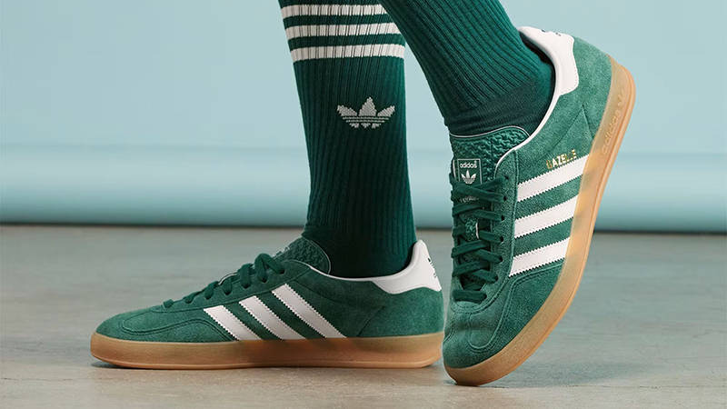 adidas Gazelle Indoor Green White Gum JI2062 on foot