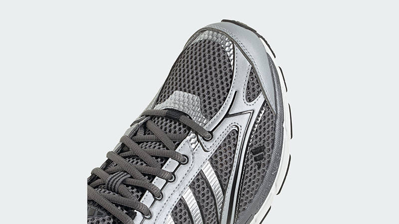 adidas Spiritain 2000 Grey Matte Silver KI4378 toe