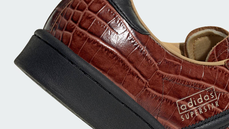 adidas Superstar Vintage Croc Fox Brown Closeup