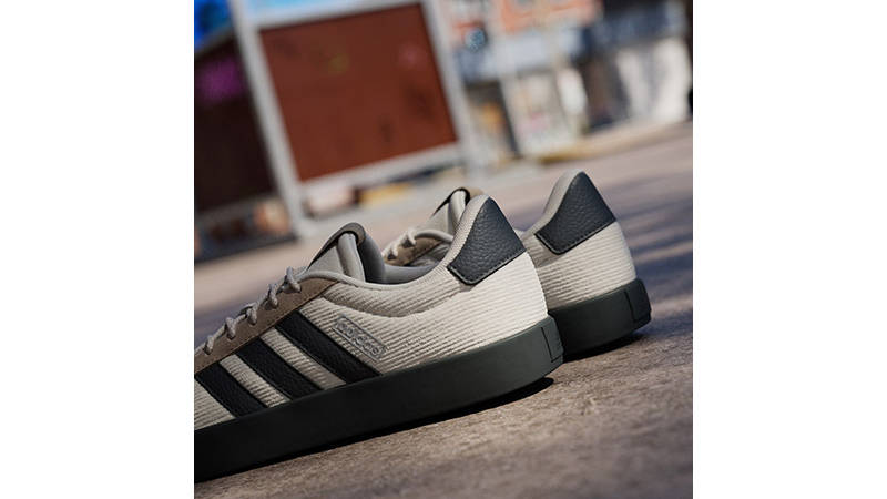 adidas VL Court 3 0 Alumina Carbon JS2046 heel