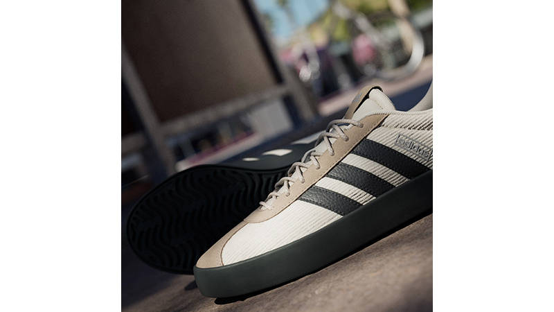 adidas VL Court 3 0 Alumina Carbon JS2046 stripes