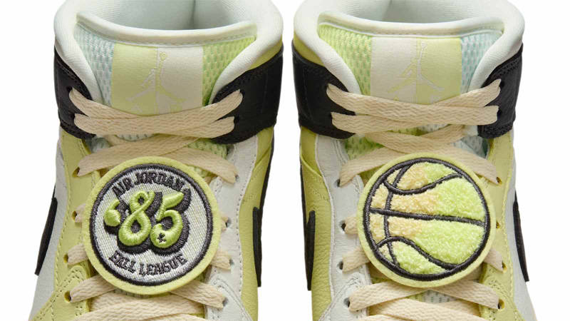 Air Jordan 1 Mid SE Fall League Top