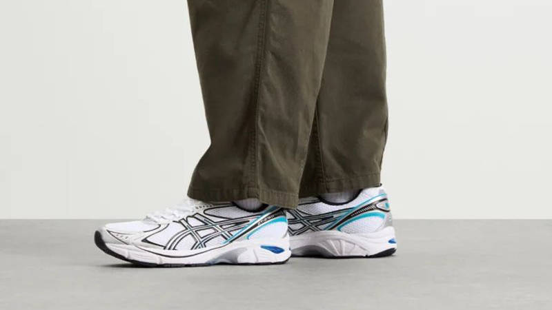 ASICS GT-2160 White Morpho 1203A952-100 on foot