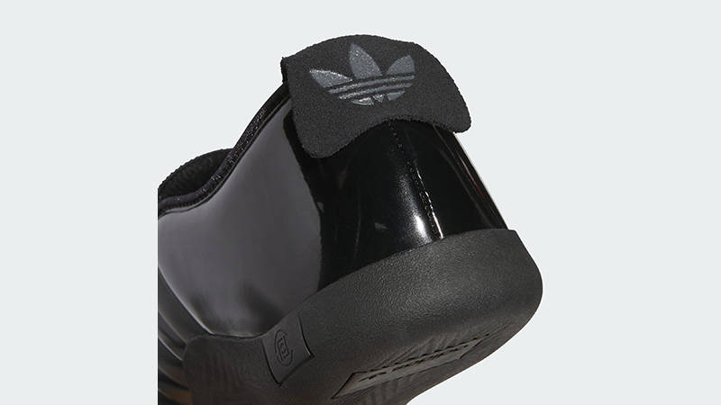 Caroline Hu x Edison Chen x adidas Taekwondo Black KK1395 heel