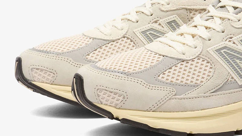 END x New Balance 2010 Moonbeam U2010SNB toe