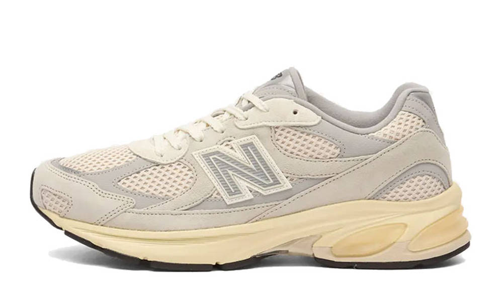 END. x New Balance 2010 Moonbeam