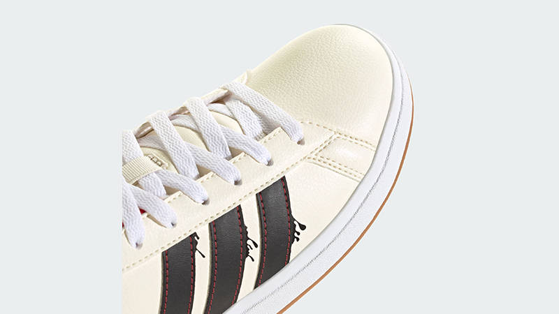 Home Alone x adidas Grand Court Off-White JR6411 toe
