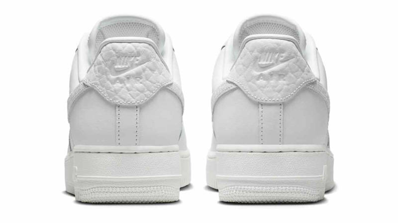 Nike Air Force 1 07 Low Summit White Metallic Silver Back