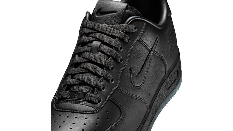 Nike Air Force 1 Low NYKE Black IO9792-001 tongue