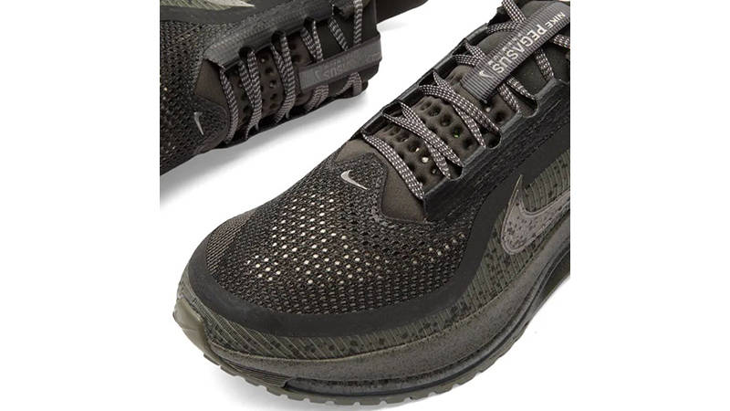Nike Pegasus Premium SP Light Loden IM6000-264 toe