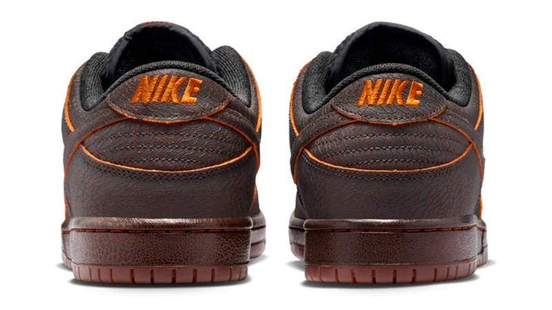 Nike SB Dunk Low Krampus Back