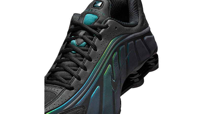 Nike Shox R4 Black Seaweed IM6596-001 side