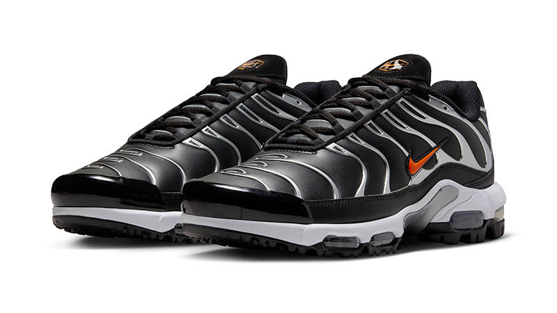 Nike TN Air Max Plus Golf Black Metallic Silver FZ4150-002 front