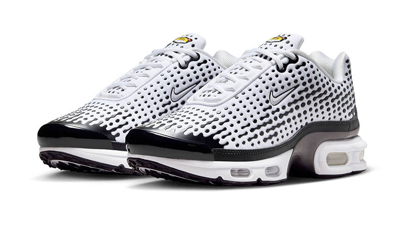 Nike TN Air Max Plus VII White Black front