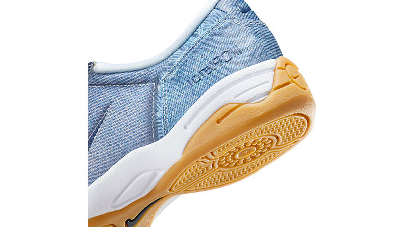 Nike Total 90 III Denim IM6020-100 heel