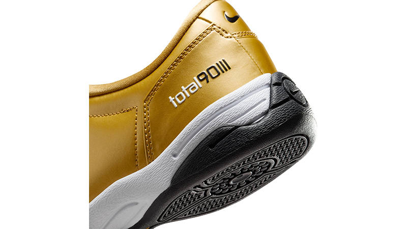 Nike Total 90 III Metallic Gold Black IM7595-700 heel