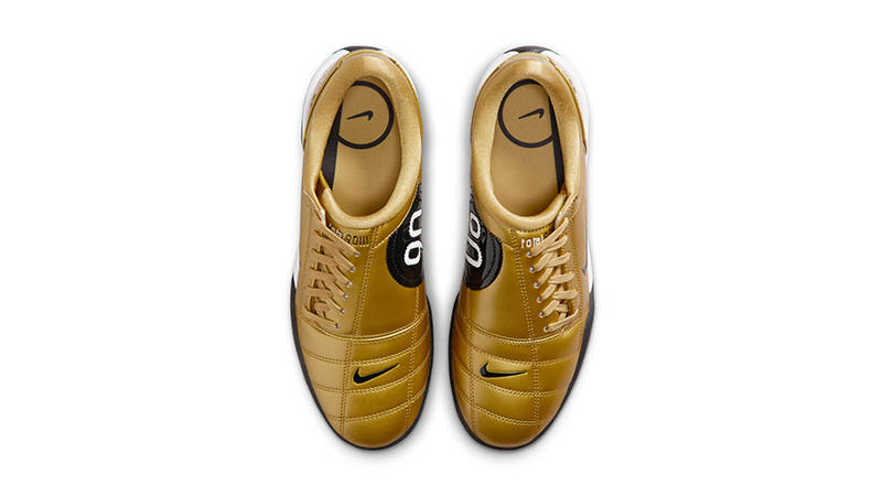 Nike Total 90 III Metallic Gold Black IM7595-700 middle