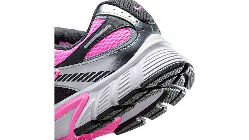 Nike V5 RNR Pink Spell Black HQ7901-601 heel